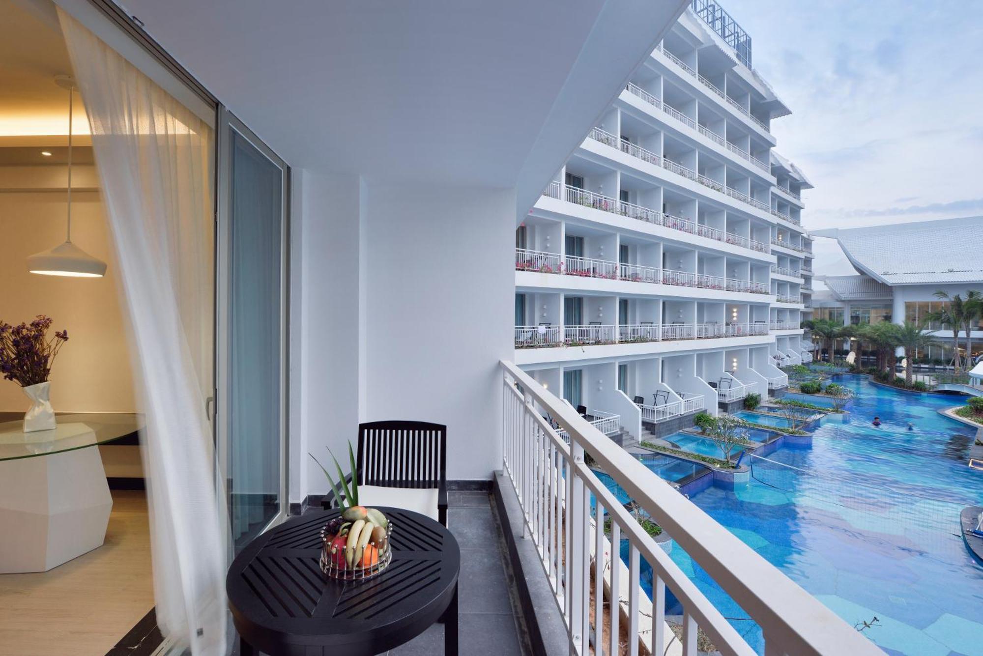 Palace Resort Villas Yalong Bay Sanya Exterior foto